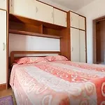 Apartman Kate, Plat *